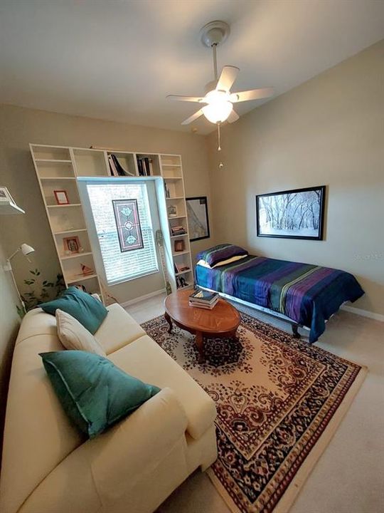 For Rent: $2,500 (5 beds, 2 baths, 2239 Square Feet)