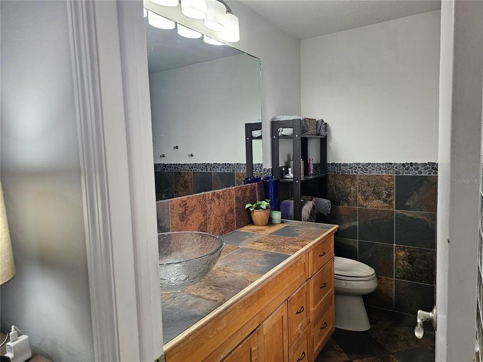 For Sale: $415,900 (3 beds, 2 baths, 1982 Square Feet)