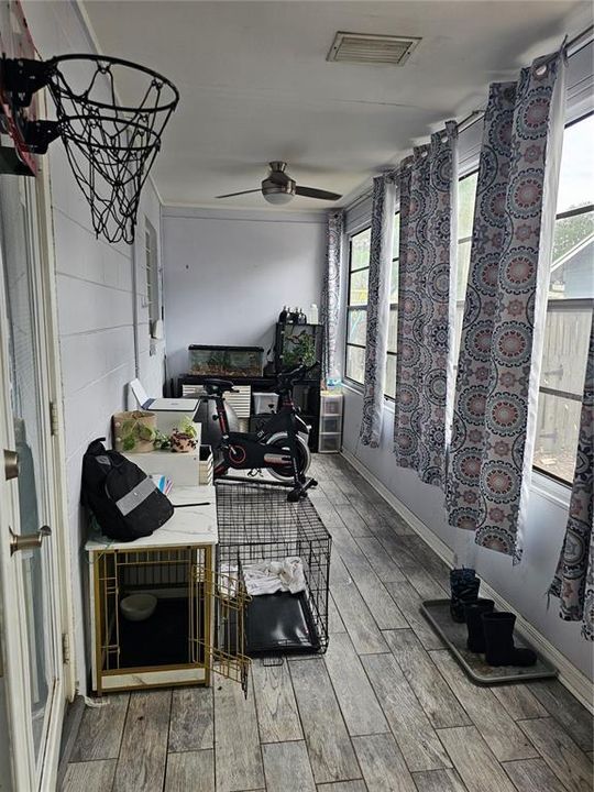 For Sale: $415,900 (3 beds, 2 baths, 1982 Square Feet)