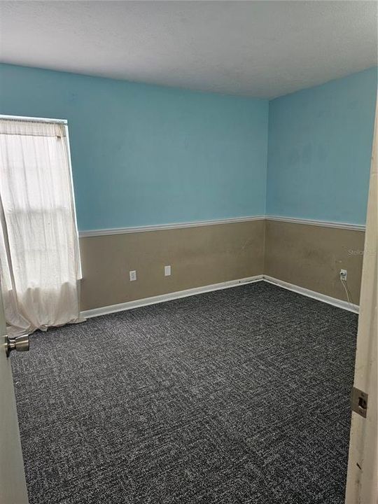 For Sale: $415,900 (3 beds, 2 baths, 1982 Square Feet)