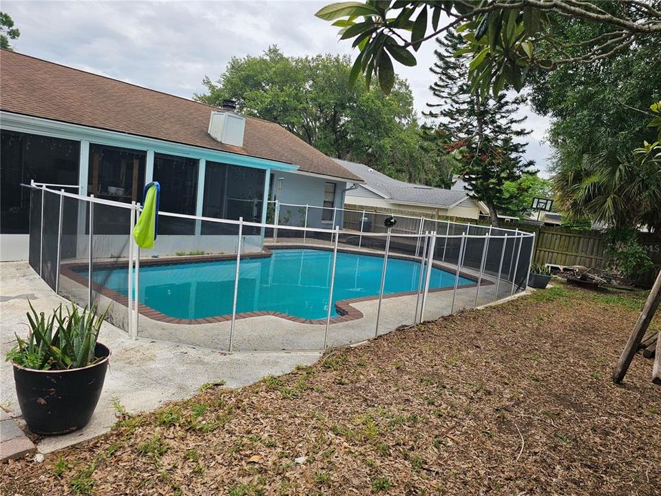 For Sale: $415,900 (3 beds, 2 baths, 1982 Square Feet)