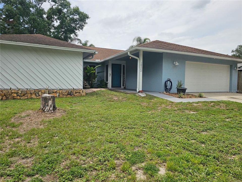 For Sale: $415,900 (3 beds, 2 baths, 1982 Square Feet)