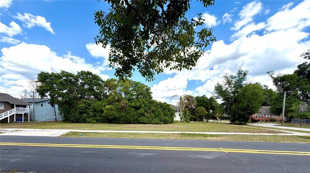 На продажу: $75,000 (0.20 acres)