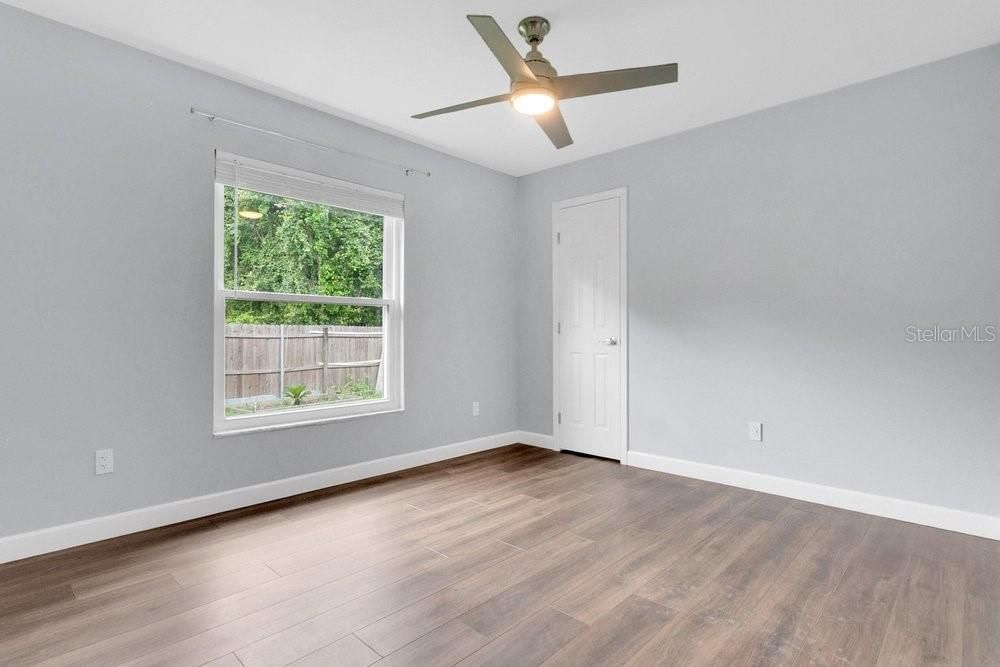 For Sale: $519,000 (4 beds, 2 baths, 2111 Square Feet)