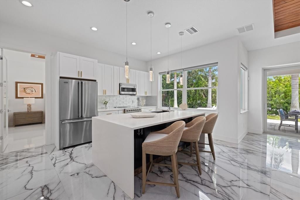 For Sale: $1,195,000 (3 beds, 3 baths, 2091 Square Feet)