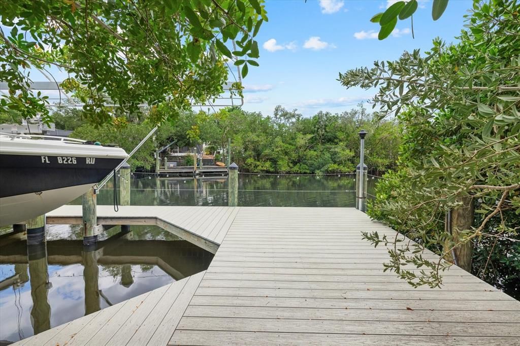 For Sale: $1,195,000 (3 beds, 3 baths, 2091 Square Feet)