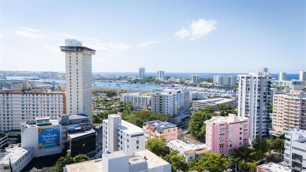 For Sale: $195,000 (1 beds, 1 baths, 326 Square Feet)
