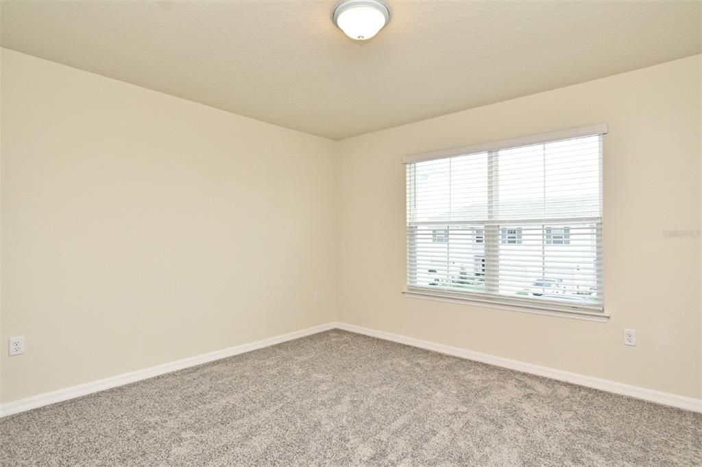 В аренду: $2,495 (3 спален, 2 ванн, 1782 Квадратных фут)