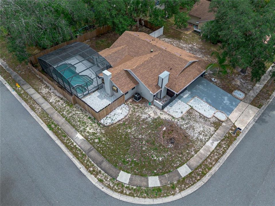 For Sale: $450,000 (4 beds, 3 baths, 1597 Square Feet)