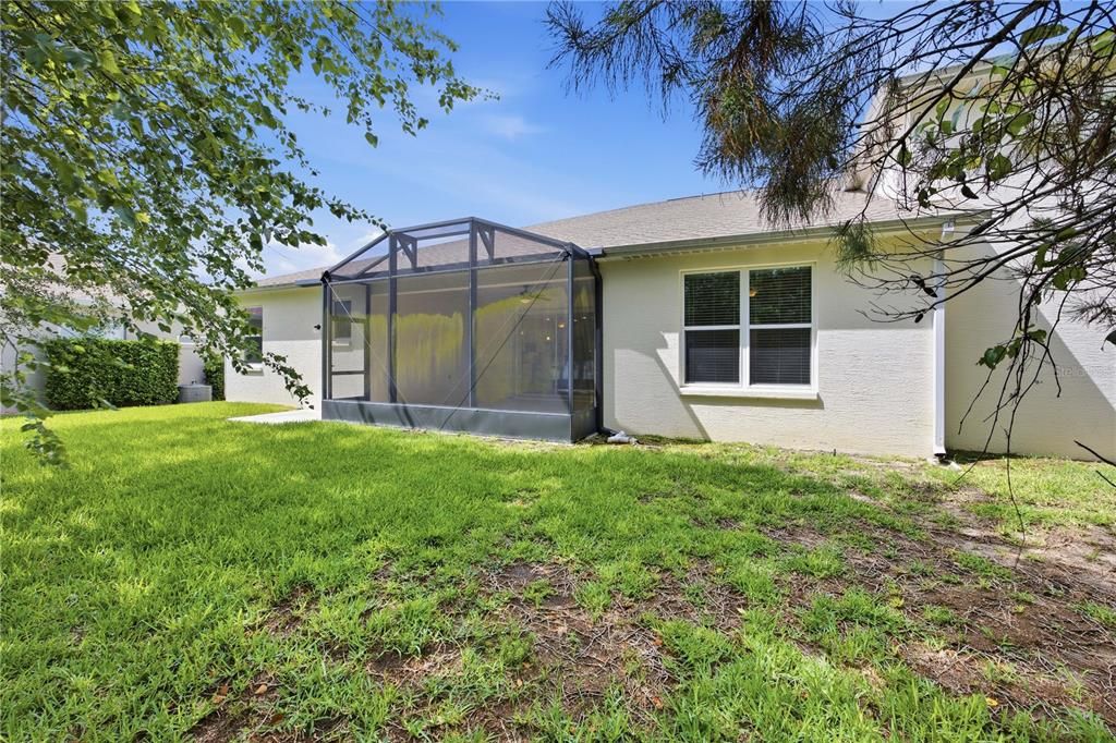 For Sale: $670,000 (3 beds, 2 baths, 2404 Square Feet)
