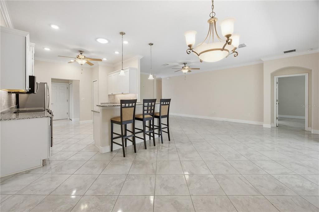 For Sale: $670,000 (3 beds, 2 baths, 2404 Square Feet)