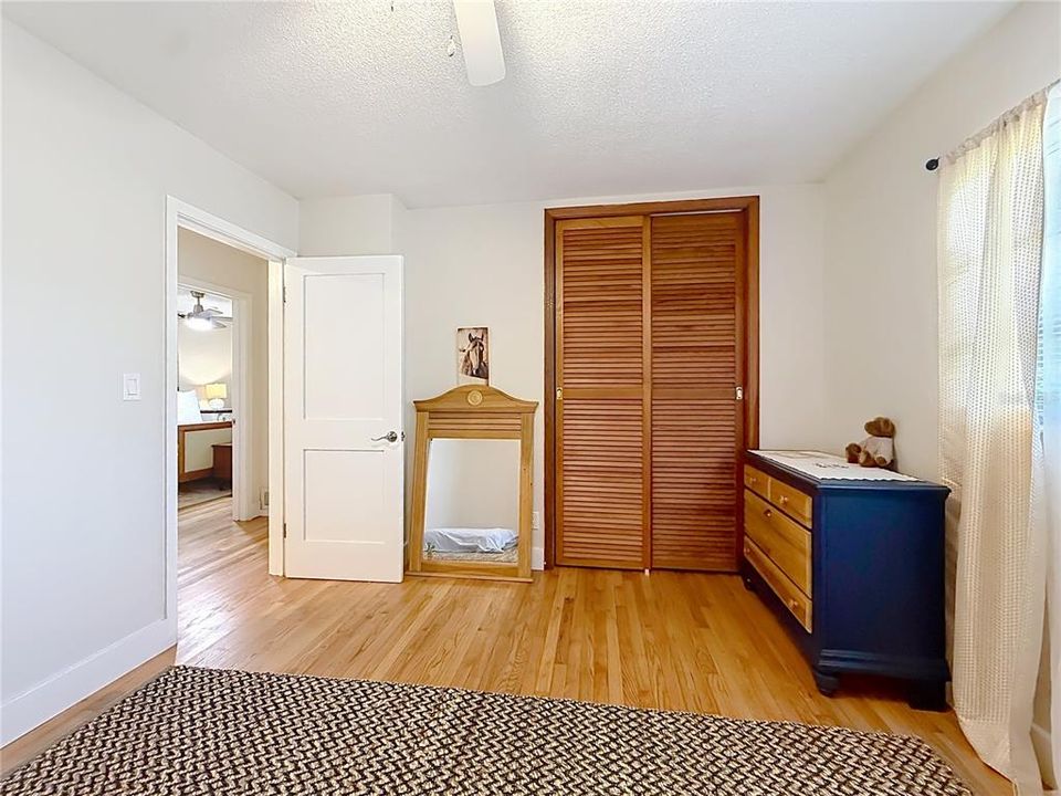 For Sale: $375,000 (3 beds, 2 baths, 1716 Square Feet)