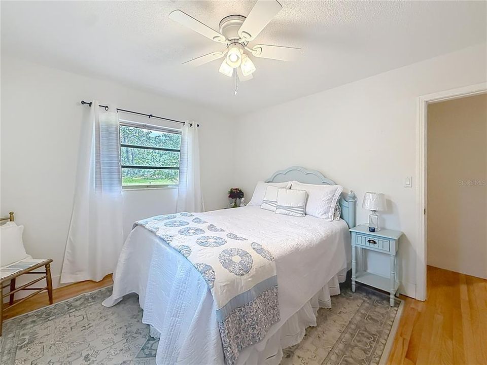 For Sale: $375,000 (3 beds, 2 baths, 1716 Square Feet)