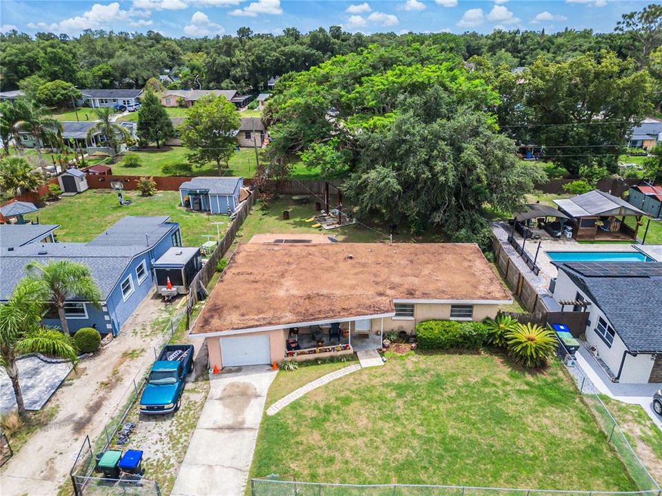 For Sale: $300,000 (3 beds, 1 baths, 1008 Square Feet)