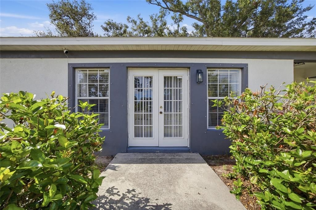 For Sale: $339,999 (3 beds, 2 baths, 1512 Square Feet)