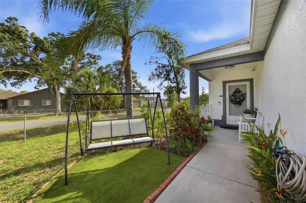 For Sale: $339,999 (3 beds, 2 baths, 1512 Square Feet)
