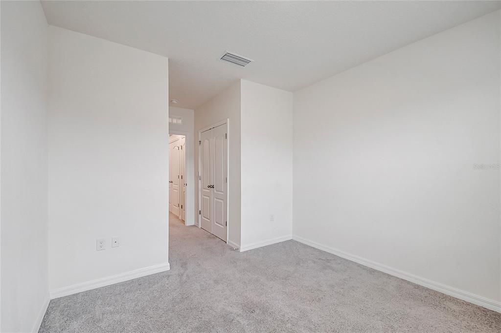 For Sale: $290,000 (3 beds, 2 baths, 1673 Square Feet)