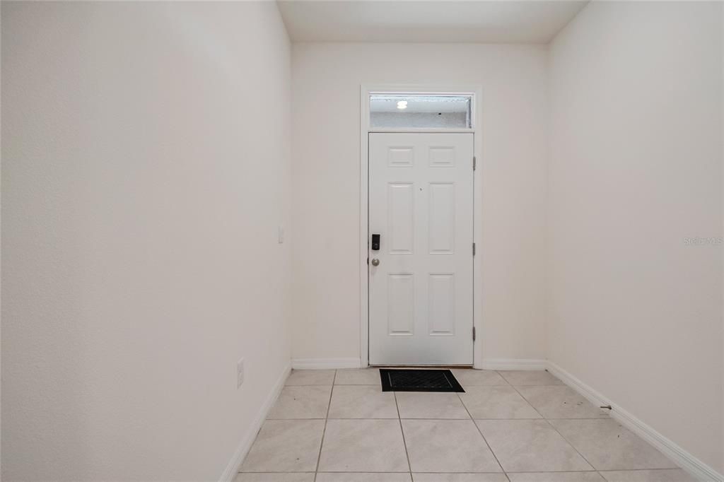 For Sale: $290,000 (3 beds, 2 baths, 1673 Square Feet)