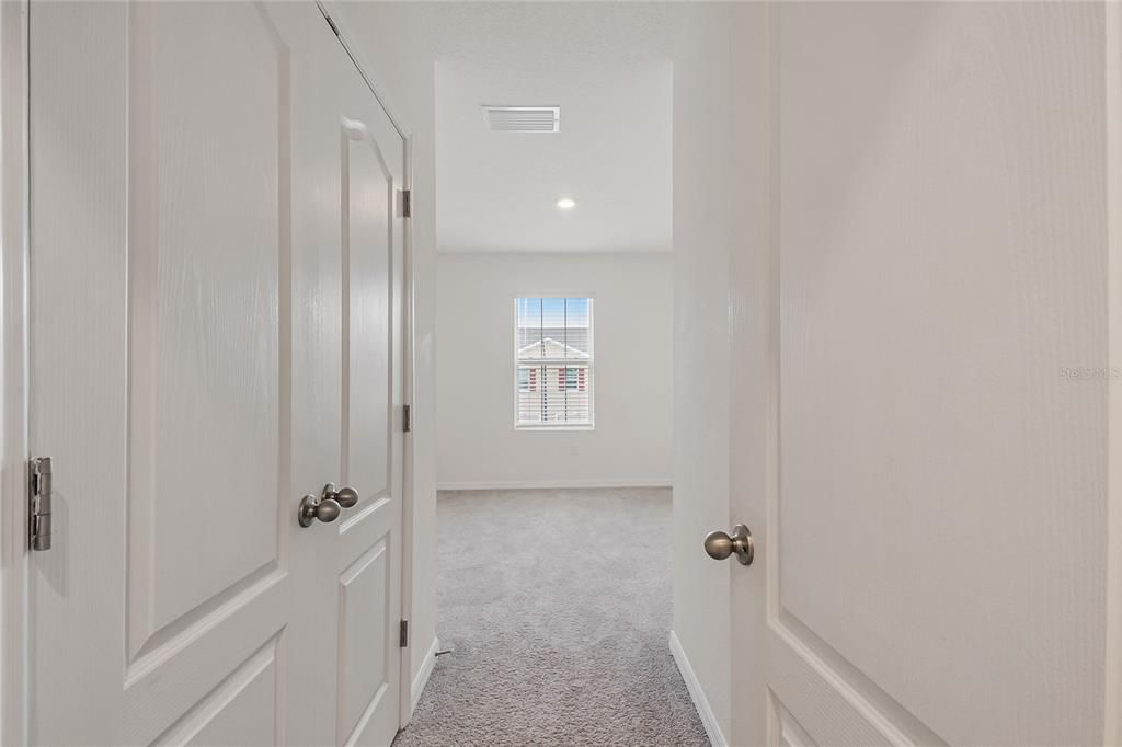 For Sale: $290,000 (3 beds, 2 baths, 1673 Square Feet)