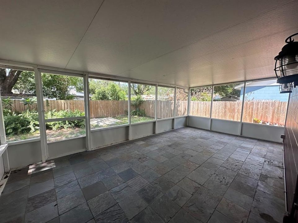 For Sale: $369,900 (3 beds, 2 baths, 1260 Square Feet)