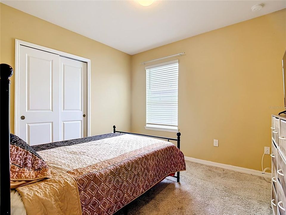For Sale: $365,000 (4 beds, 2 baths, 1844 Square Feet)