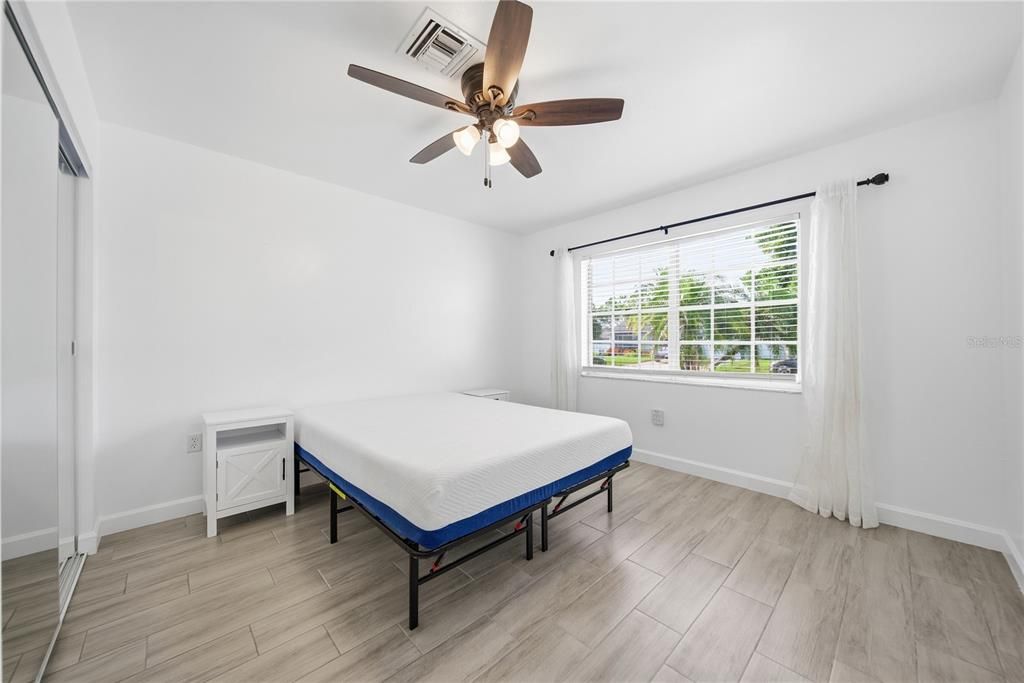 For Sale: $507,000 (4 beds, 2 baths, 1624 Square Feet)
