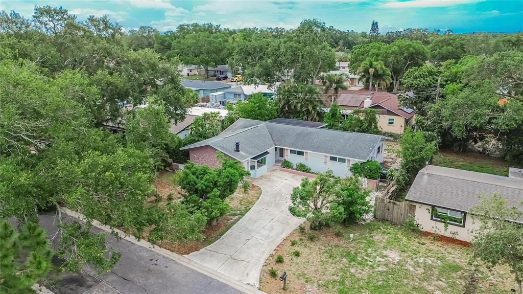 For Sale: $429,900 (3 beds, 2 baths, 1772 Square Feet)