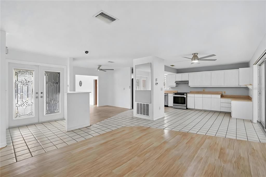 For Sale: $429,900 (3 beds, 2 baths, 1772 Square Feet)