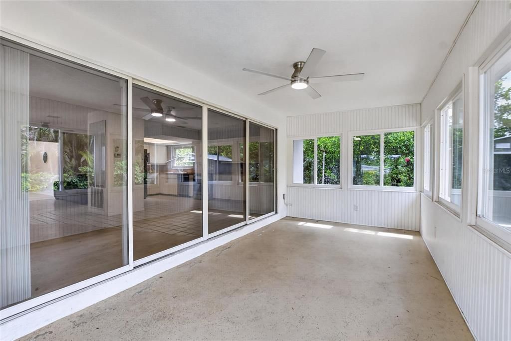 For Sale: $429,900 (3 beds, 2 baths, 1772 Square Feet)