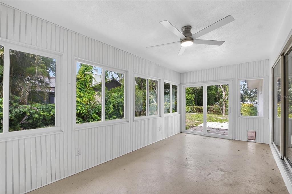 For Sale: $429,900 (3 beds, 2 baths, 1772 Square Feet)