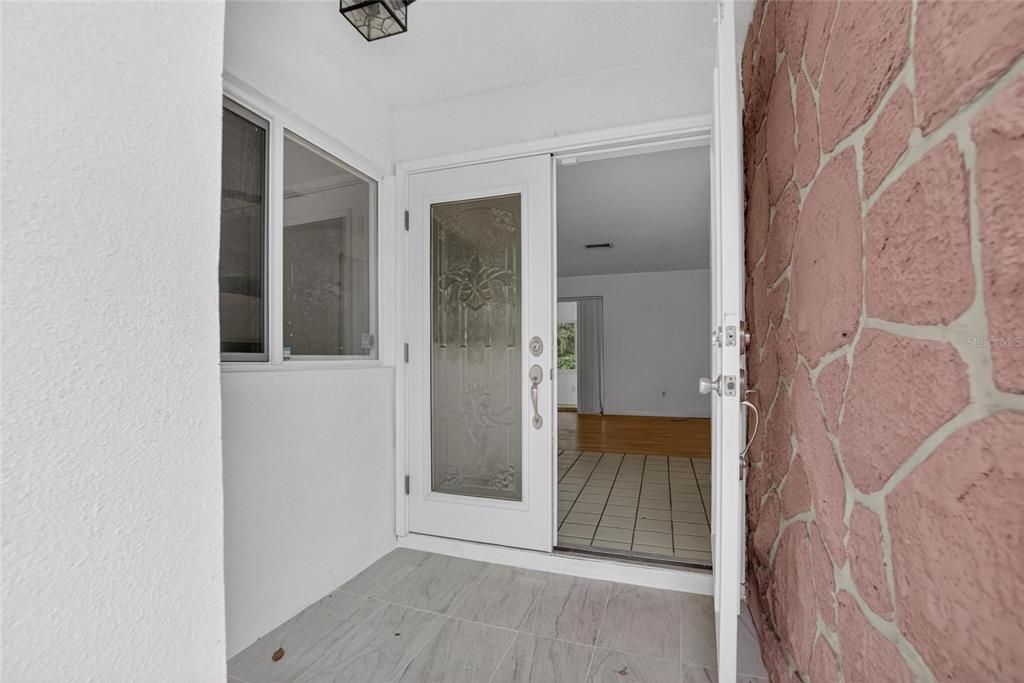 For Sale: $429,900 (3 beds, 2 baths, 1772 Square Feet)