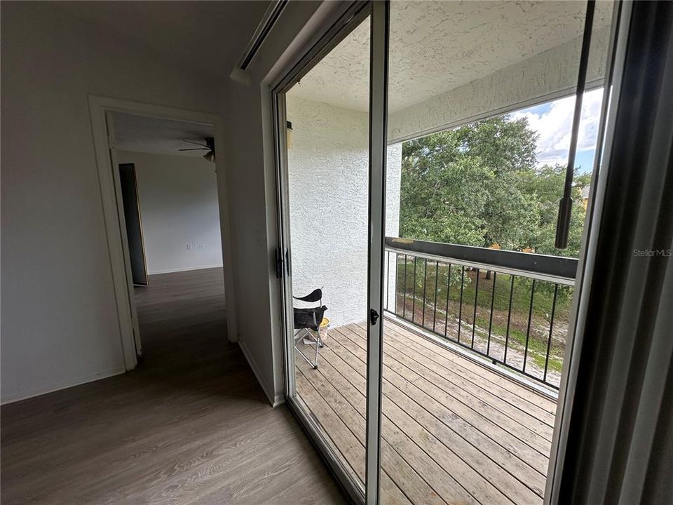 For Rent: $1,600 (2 beds, 2 baths, 969 Square Feet)