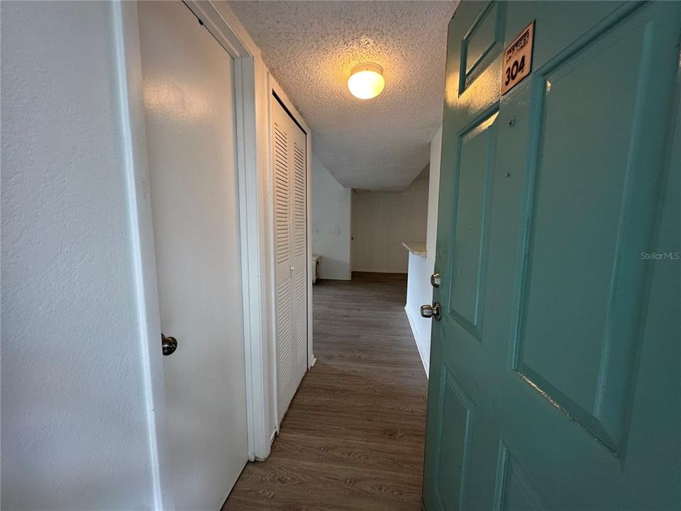 For Rent: $1,600 (2 beds, 2 baths, 969 Square Feet)