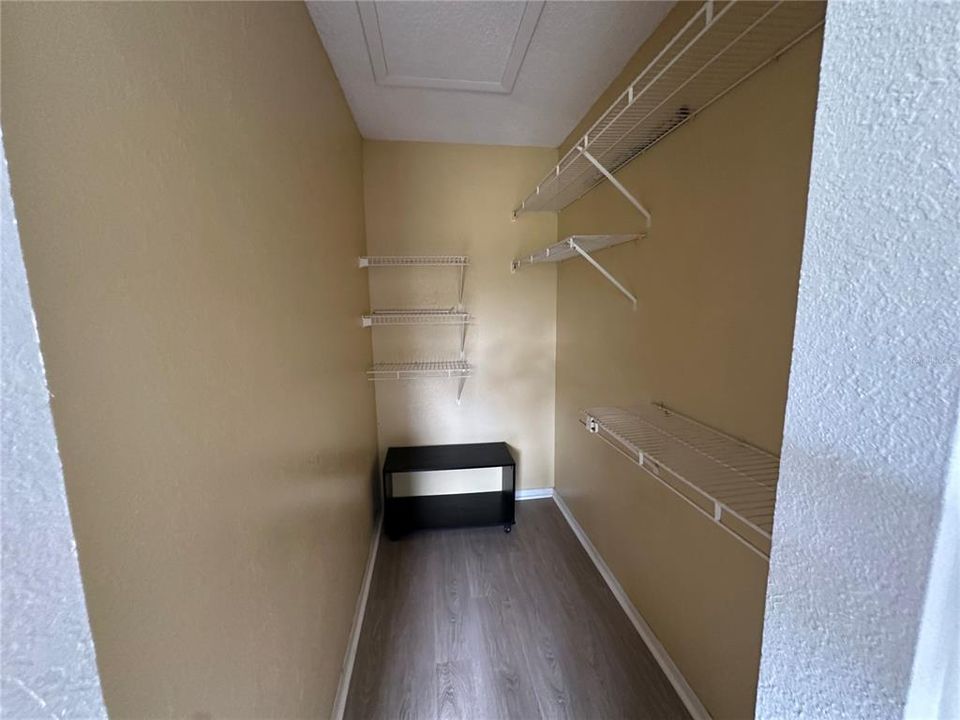 For Rent: $1,600 (2 beds, 2 baths, 969 Square Feet)
