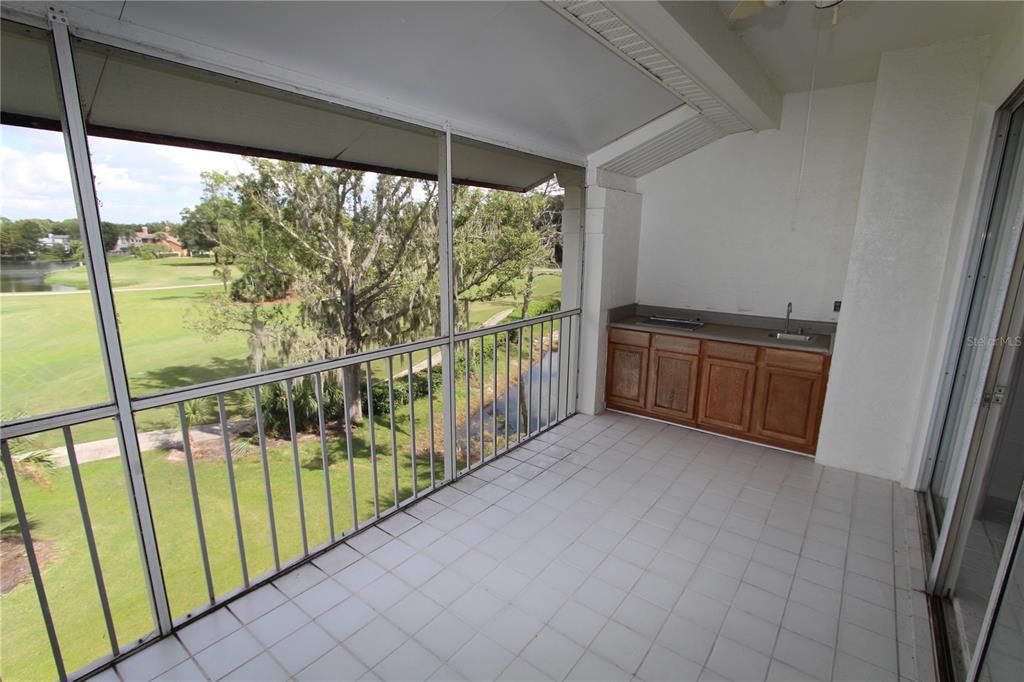 For Rent: $2,295 (3 beds, 2 baths, 1408 Square Feet)