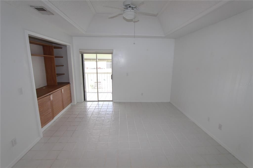 For Rent: $2,295 (3 beds, 2 baths, 1408 Square Feet)