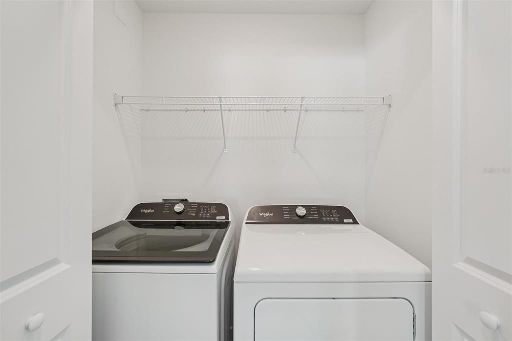 For Sale: $311,990 (4 beds, 2 baths, 1607 Square Feet)