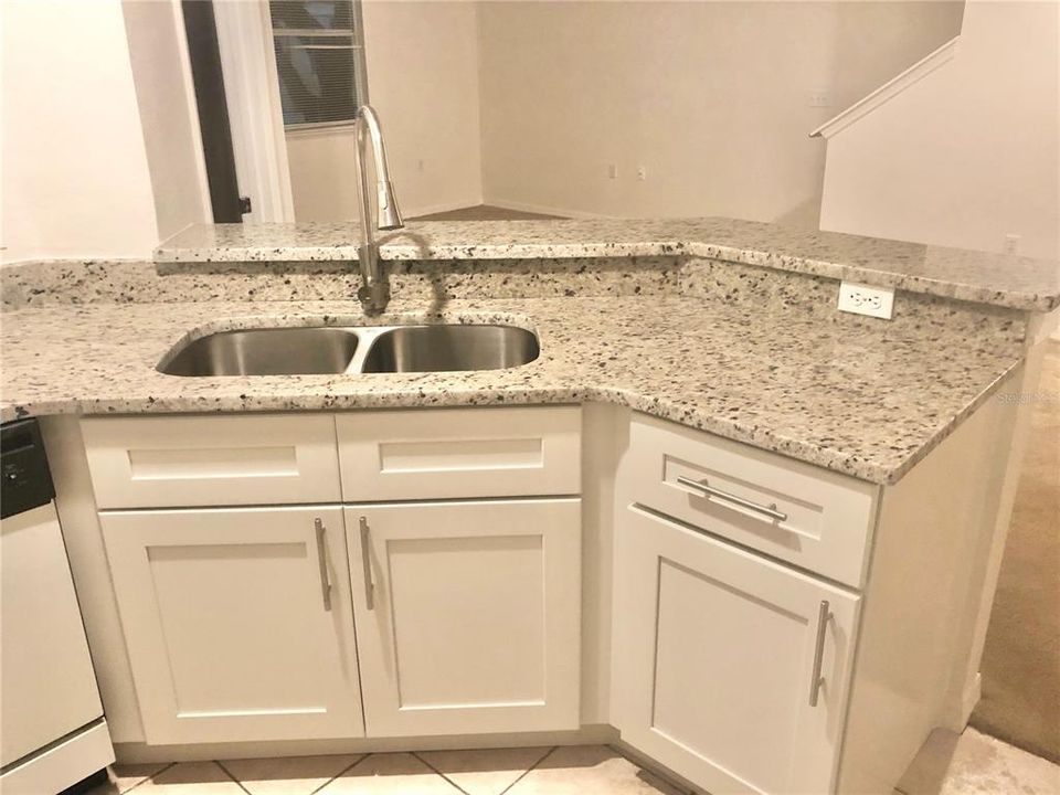 For Rent: $1,845 (2 beds, 2 baths, 1280 Square Feet)
