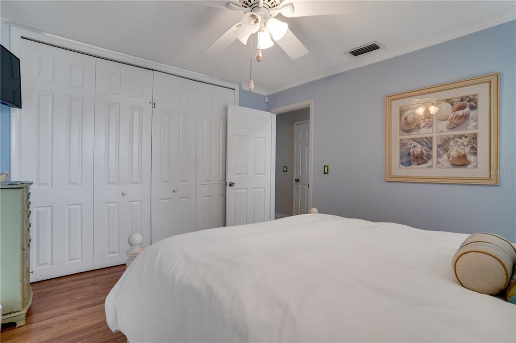 For Sale: $699,000 (3 beds, 2 baths, 2190 Square Feet)