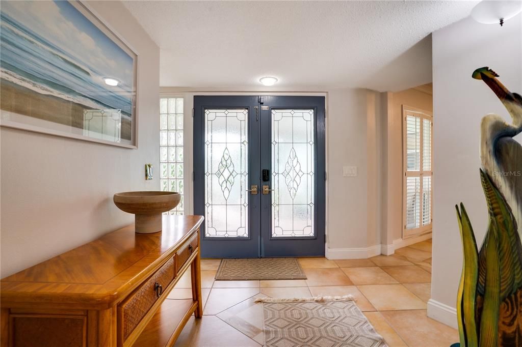 For Sale: $699,000 (3 beds, 2 baths, 2190 Square Feet)