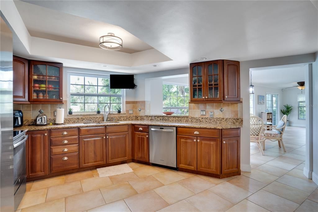 For Sale: $699,000 (3 beds, 2 baths, 2190 Square Feet)
