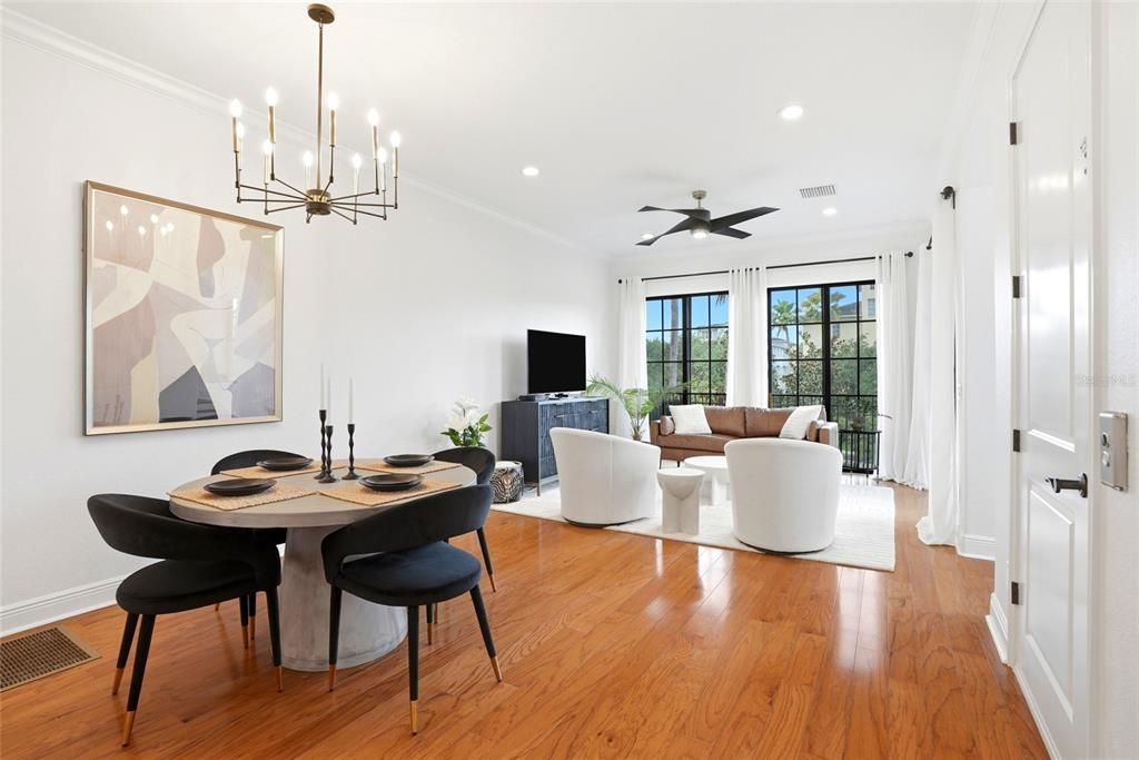 For Sale: $749,900 (3 beds, 3 baths, 2262 Square Feet)