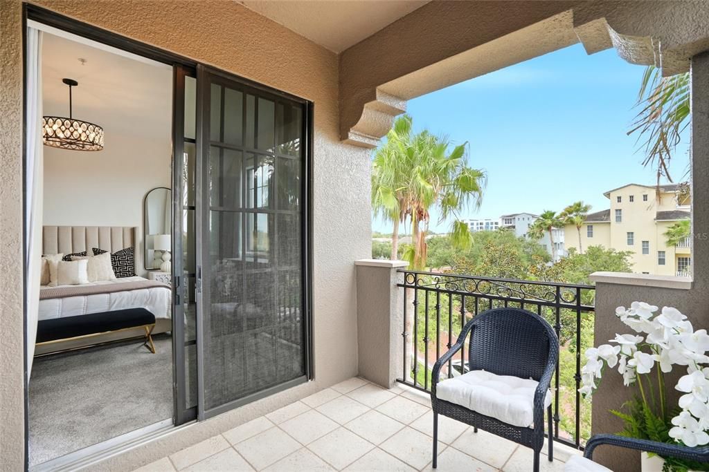 For Sale: $749,900 (3 beds, 3 baths, 2262 Square Feet)