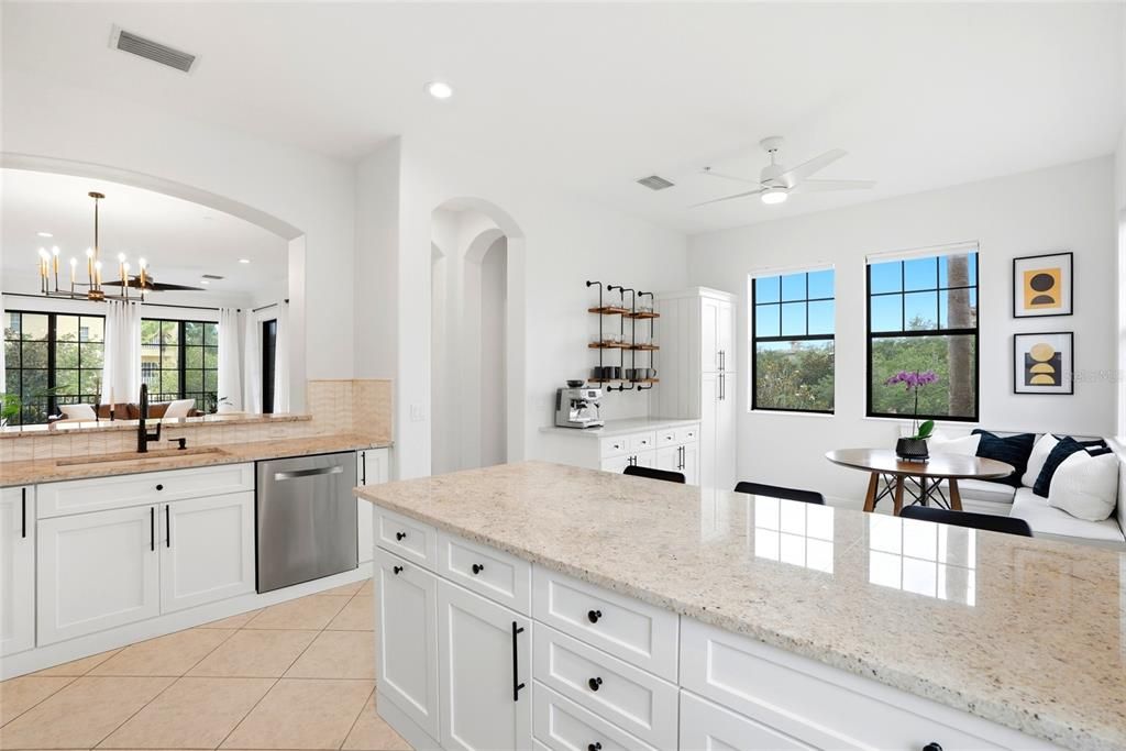 For Sale: $749,900 (3 beds, 3 baths, 2262 Square Feet)