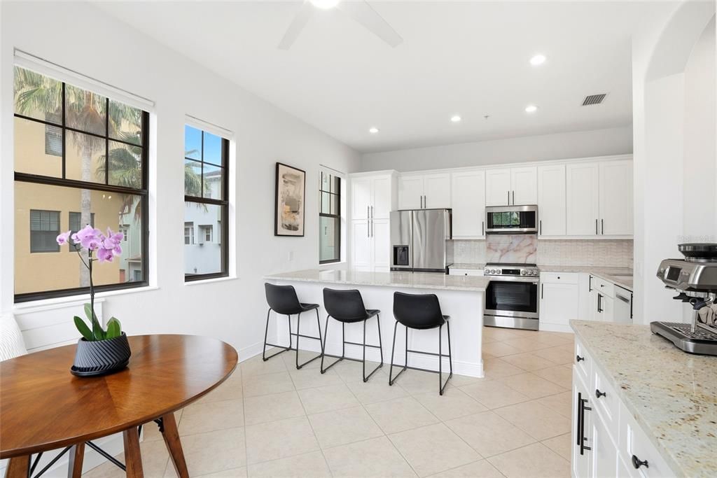 For Sale: $749,900 (3 beds, 3 baths, 2262 Square Feet)