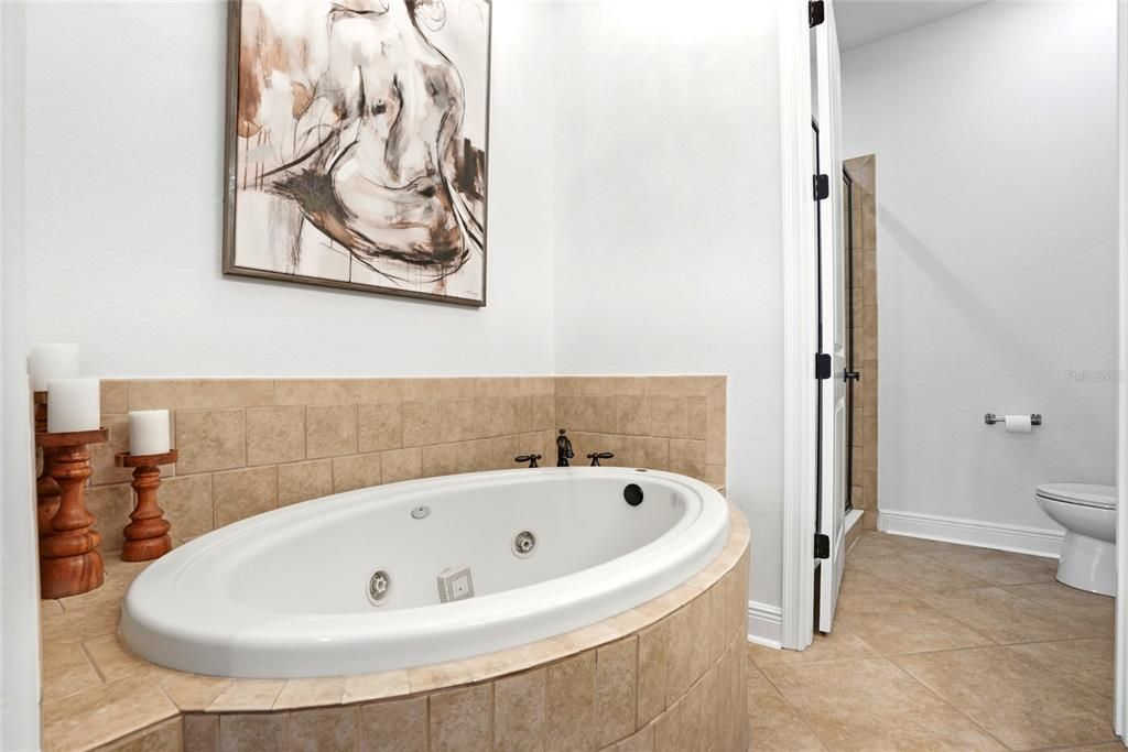 For Sale: $749,900 (3 beds, 3 baths, 2262 Square Feet)