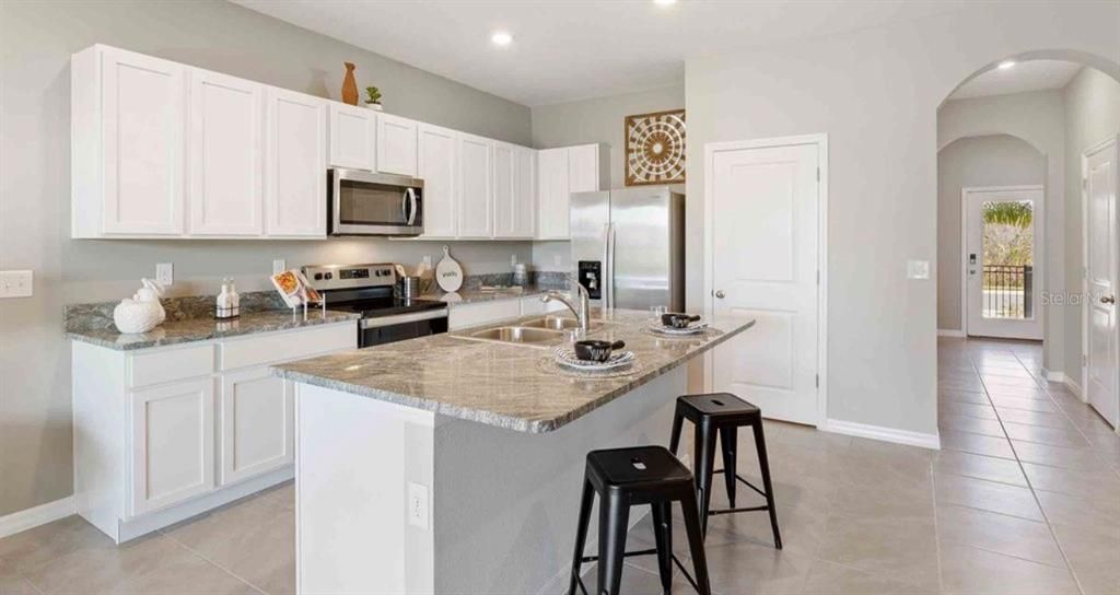 For Sale: $329,900 (3 beds, 2 baths, 1673 Square Feet)