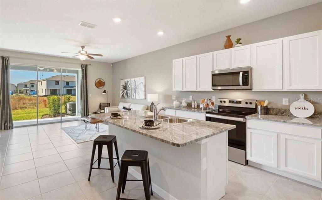 For Sale: $329,900 (3 beds, 2 baths, 1673 Square Feet)