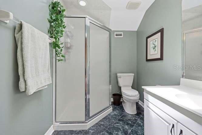 For Sale: $995,000 (5 beds, 4 baths, 3854 Square Feet)
