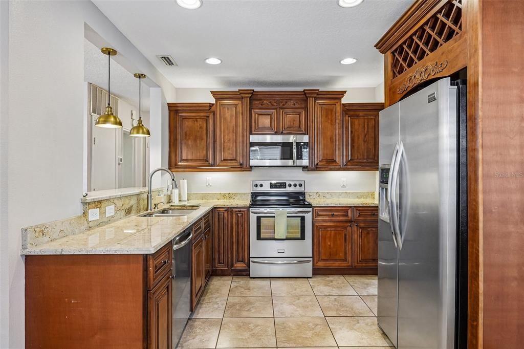 En Venta: $525,000 (3 camas, 2 baños, 1566 Pies cuadrados)